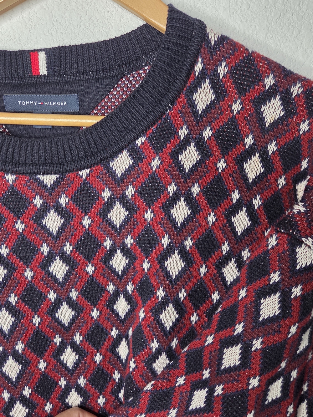 Tommy Hilfiger Men's Cotton Check/Argyle Sweater, Size Large, Navy Red And Cream